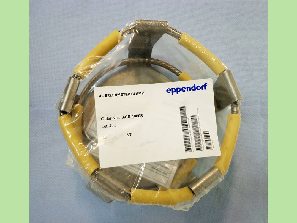 Eppendorf Shaker Flask Clamp Ace-4000S, for 4L Erlenmeyer flasks.